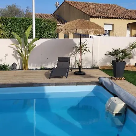 Carline Villa